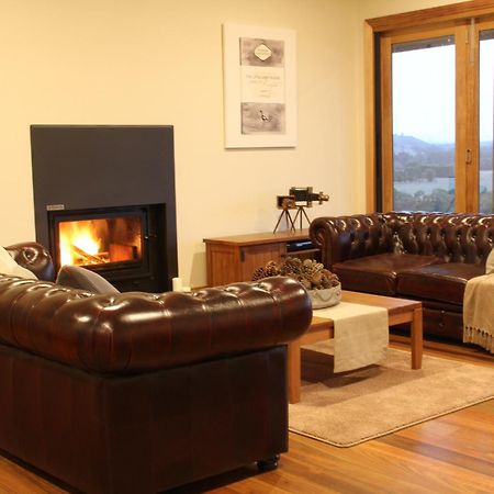 Drom Aluinn B & B Acheron Екстериор снимка